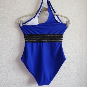 #Nwot Women Onepiece Oneshoulder Tear Swimsuit Beachwear